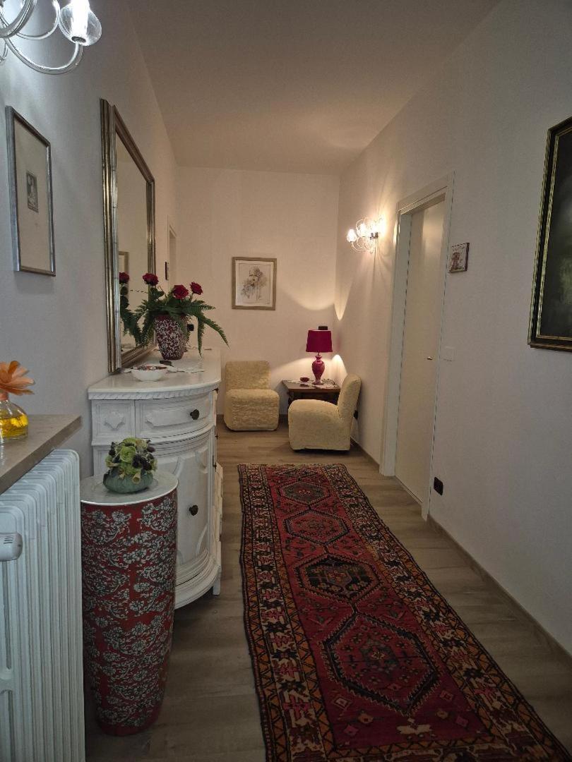 Casa Ginev Room & Apartments Бардолино Экстерьер фото